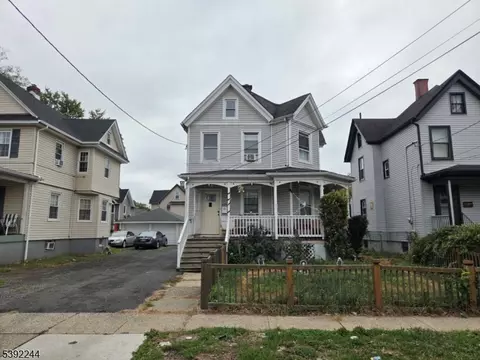 626 E 6th St, Plainfield, NJ 07060