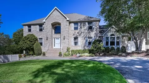 73 Tower Rd, Wayne, NJ 07470