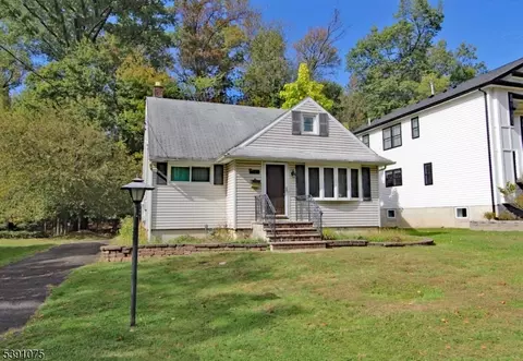 43 Cray Ter, Fanwood, NJ 07023