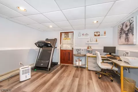 101 Linden Rd, Wayne, NJ 07470 photo 6