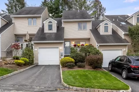 3 Davey Dr, West Orange, NJ 07052