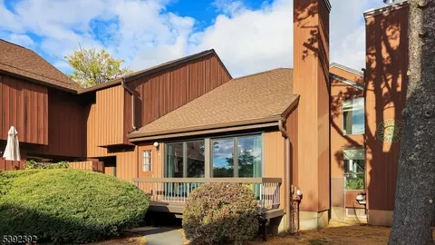 51 Taurus Dr #3A, Hillsborough, NJ 08844