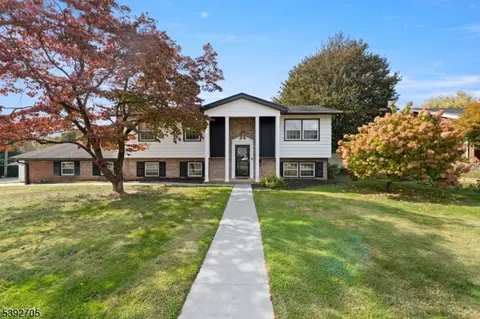 418 Liggett Blvd, Phillipsburg, NJ 08865