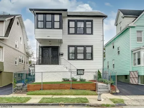 95 Crawford St, East Orange, NJ 07018