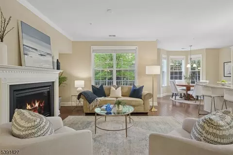 6 Pebble Road D1 #D1, Woodland Park, NJ 07424