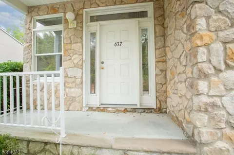 637 Old Dover Rd, Morris Plains, NJ 07950