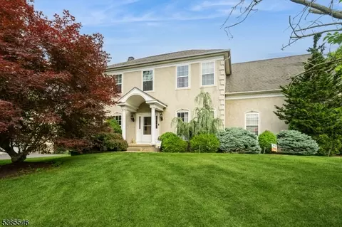 1824 Gary Rd, Stewartsville, NJ 08886
