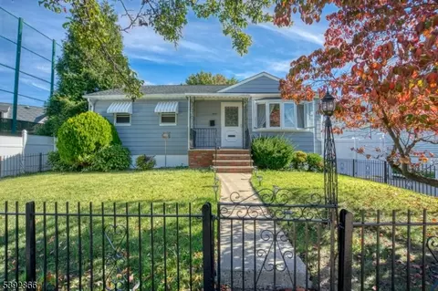 1079 Neck Ln #1, Elizabeth, NJ 07201