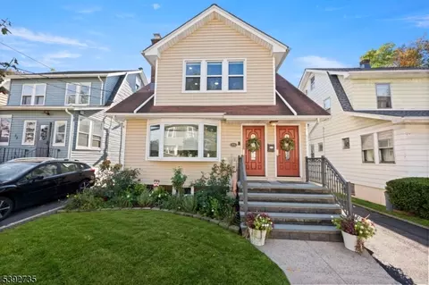 74 Hughes St, Maplewood, NJ 07040