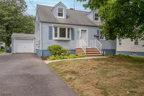 634 S Washington Ave, Piscataway, NJ 08854