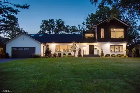 195 Crestwood Dr, South Orange Village, NJ 07079