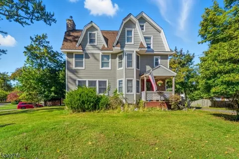 30 Herring St, Harrington Park, NJ 07640