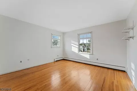 132 Harris Ave, Middlesex, NJ 08846 photo 24