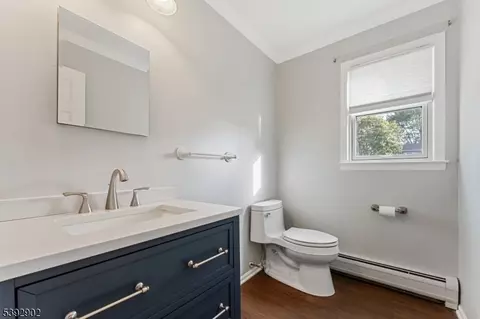 132 Harris Ave, Middlesex, NJ 08846 photo 19
