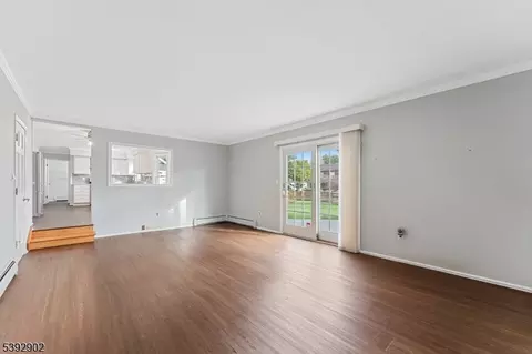 132 Harris Ave, Middlesex, NJ 08846 photo 18