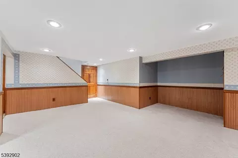 132 Harris Ave, Middlesex, NJ 08846 photo 33