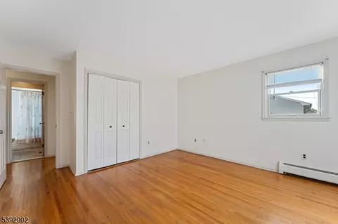 132 Harris Ave, Middlesex, NJ 08846 photo 25