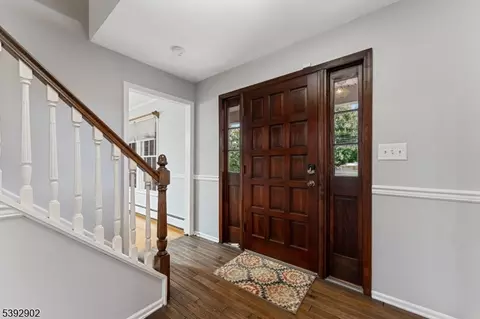 132 Harris Ave, Middlesex, NJ 08846 photo 5