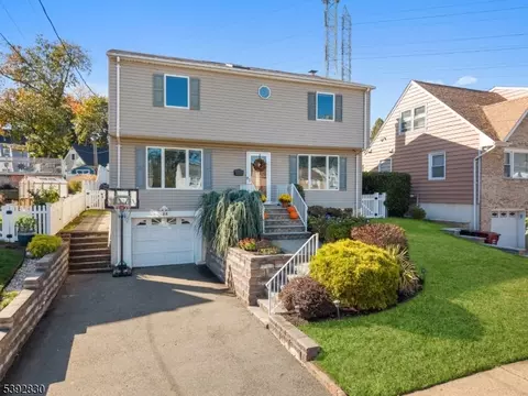 25 Glenview Rd, Nutley, NJ 07110