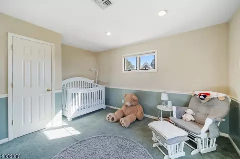 25 Glenview Rd, Nutley, NJ 07110 photo 32