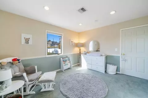 25 Glenview Rd, Nutley, NJ 07110 photo 33