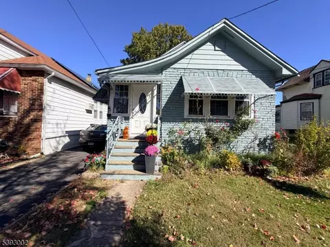 324 Dewitt St, Linden, NJ 07036