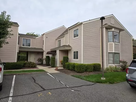 136 Changebridge Rd #3, Montville, NJ 07045
