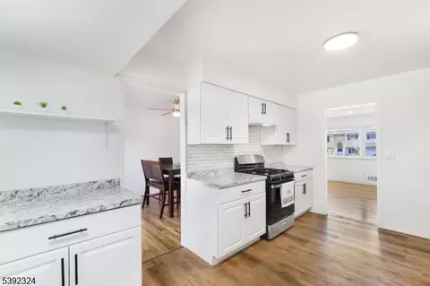 39 Alden Ter, Flanders, NJ 07836