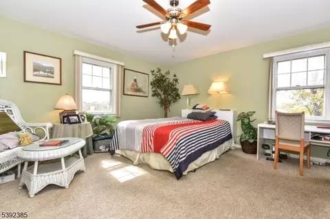 951 Berdan Ave, Wayne, NJ 07470 photo 16