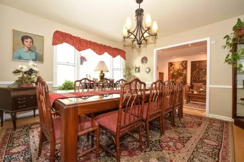 951 Berdan Ave, Wayne, NJ 07470 photo 10