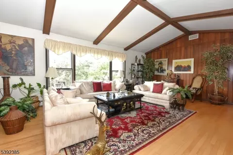 951 Berdan Ave, Wayne, NJ 07470 photo 8
