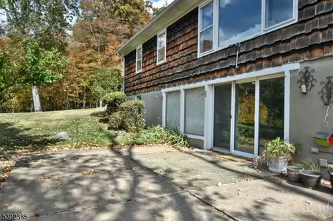 951 Berdan Ave, Wayne, NJ 07470 photo 33