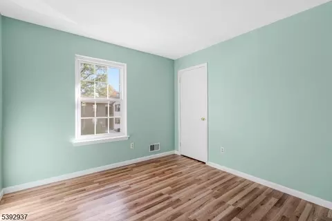 5 Foxhall # A, Middlesex, NJ 08846 photo 20