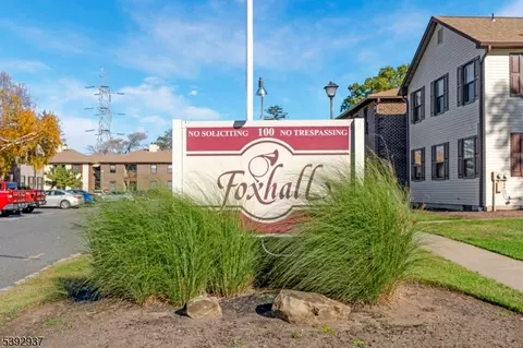 5 Foxhall # A, Middlesex, NJ 08846