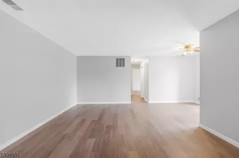 5 Foxhall # A, Middlesex, NJ 08846 photo 6
