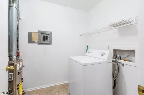 5 Foxhall # A, Middlesex, NJ 08846 photo 23