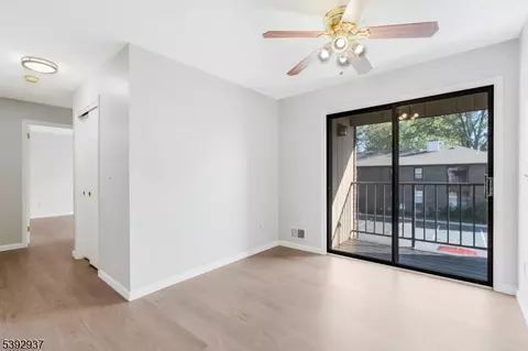 5 Foxhall # A, Middlesex, NJ 08846 photo 9