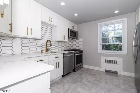 445 Morris Ave #12-D, Springfield, NJ 07081
