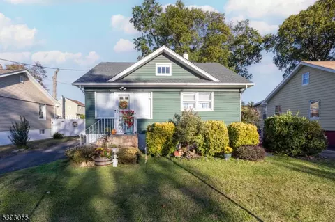 107 5th Ave, Hawthorne, NJ 07506