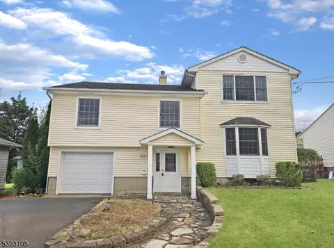 484 E Main St, Somerville, NJ 08876