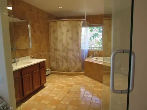 52 Chopin Dr, Wayne, NJ 07470 photo 12
