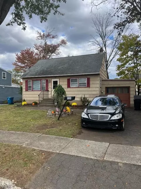 131 Martin Dr, South Plainfield, NJ 07080