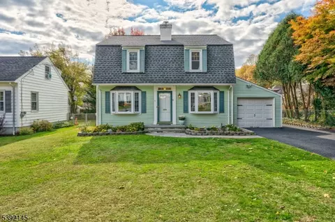 7 Valemont Way, Summit, NJ 07901
