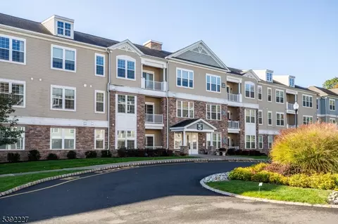 5307 Veterans Dr #5307, Wharton, NJ 07885