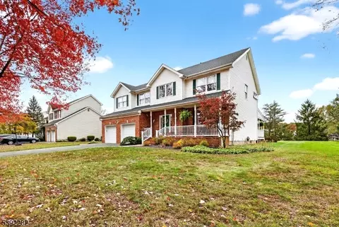 52 Ketcham Rd, Belle Mead, NJ 08502