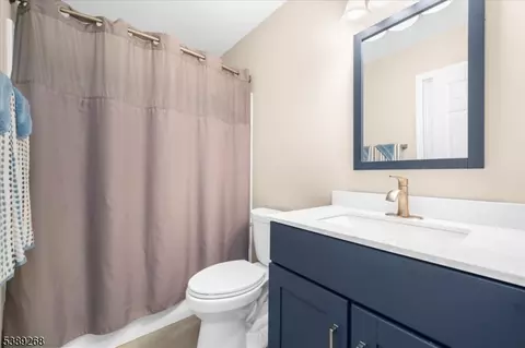 276 Spruce Ct, Flemington, NJ 08822 photo 14