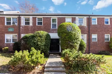 349 Bloomfield Ave #18, Verona, NJ 07044