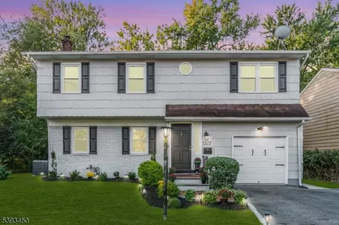 1322 Marcella Dr, Union, NJ 07083