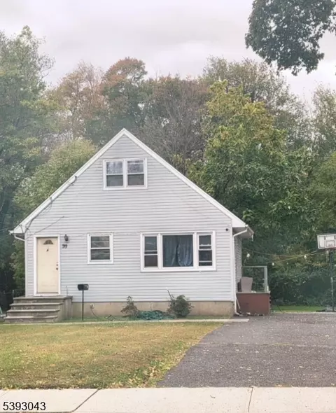 99 Raymond Ave, Plainfield, NJ 07062