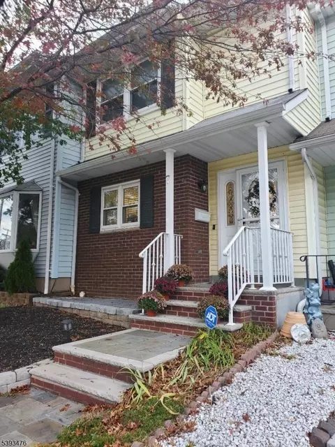 7 Kyle St, Manville, NJ 08835